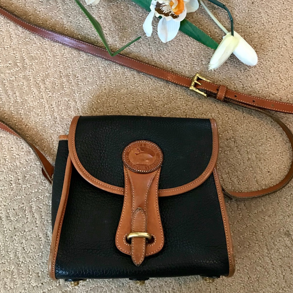 Vintage Dooney & Burke Shoulder Bag